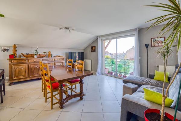 Vente / Appartement T4