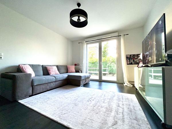 Appartement Poissy 3 pièce(s) €239 000 ** - Référence 9213