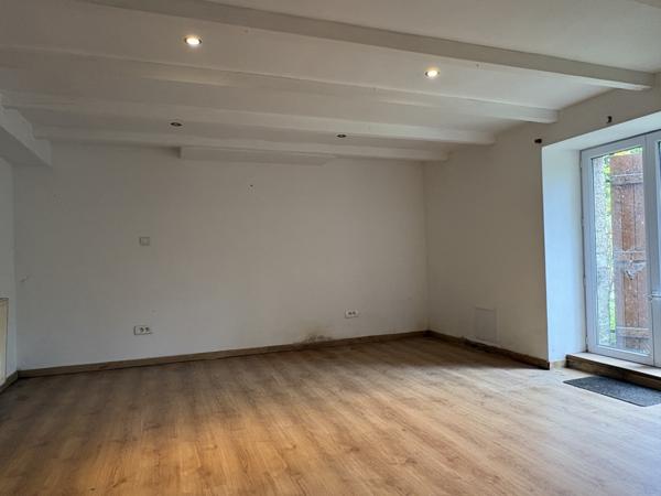 Cléguérec (56480) Maison de 100m2 sur un terrain de 2 386m2