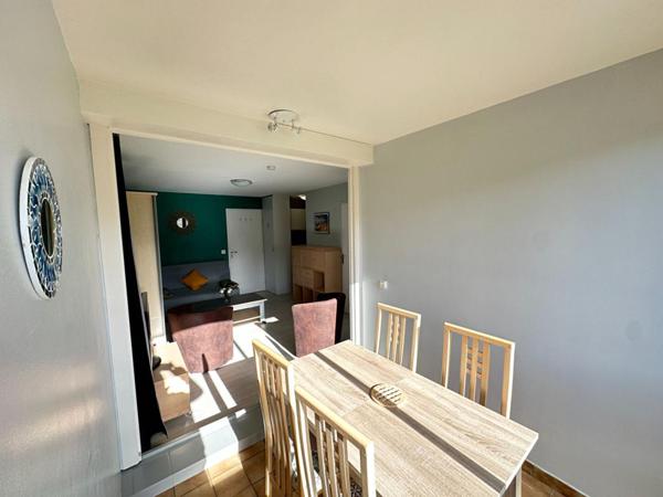 Appartement  T2 31 m2  180 M Plage