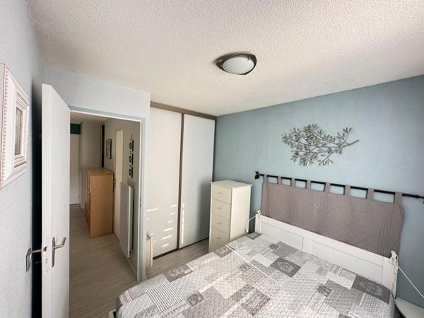 Appartement  T2 31 m2  180 M Plage