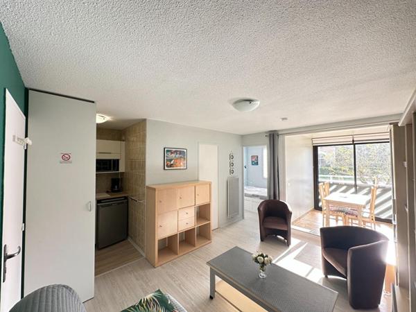 Appartement  T2 31 m2  180 M Plage