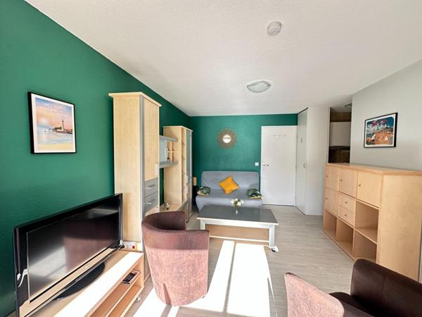 Appartement  T2 31 m2  180 M Plage