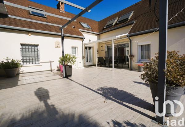 Maison à vendre 8 pièces 200 m² Roissy-en-Brie