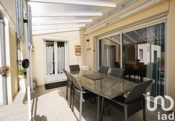 Maison à vendre 8 pièces 200 m² Roissy-en-Brie