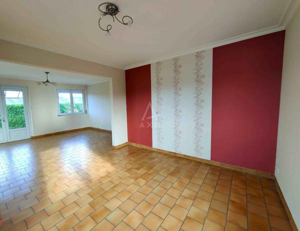 CHARMANTE MAISON AU CUR DE DAUMERAY  100 m²  GRAND JARDIN, GARAGE, PUITS
