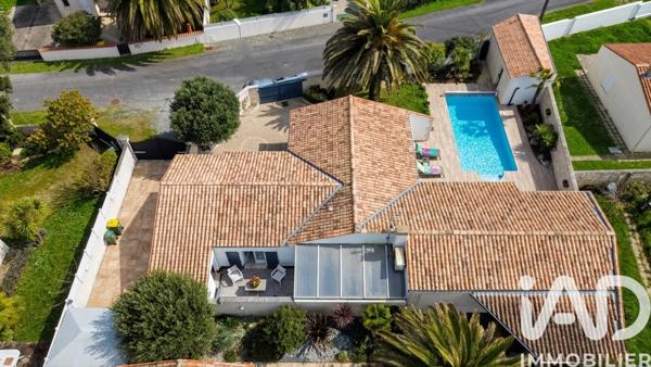 Maison à vendre 6 pièces 139 m² Saint-Pierre-d'Oléron