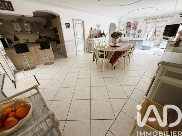 Maison à vendre 6 pièces 139 m² Saint-Pierre-d'Oléron