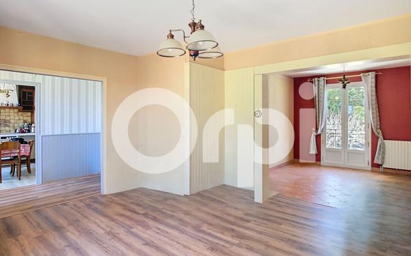 Maison à vendre    4 pièces •  Atur