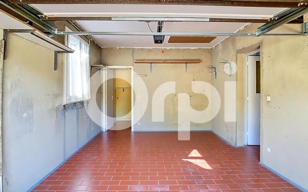 Maison à vendre    4 pièces •  Atur