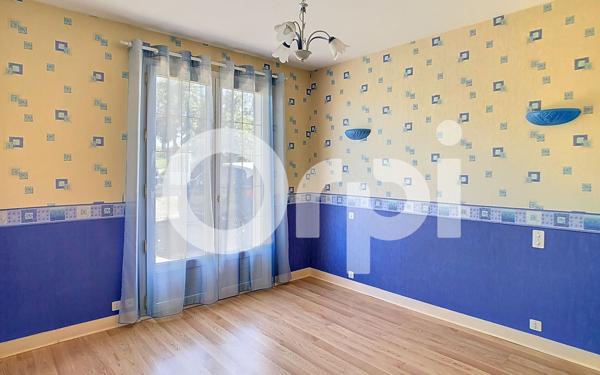 Maison à vendre    4 pièces •  Atur