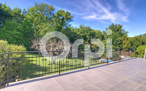 Maison à vendre    4 pièces •  Atur