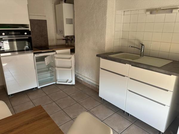 Appartement 2 pièces de 44 m² à St etienne