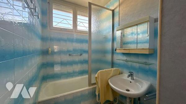Maison de caractère de 1935 à fort potentiel - idéal investisseur ou résidence familiale avec d...