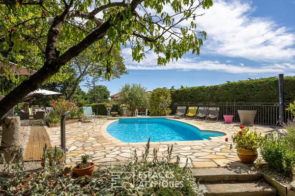 Propriété 7 chambres avec piscine et dépendance