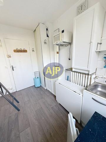 Vente appartement Paris 14eme : 124 000 € - AJP Immobilier Paris 15 - Agence Grenelle