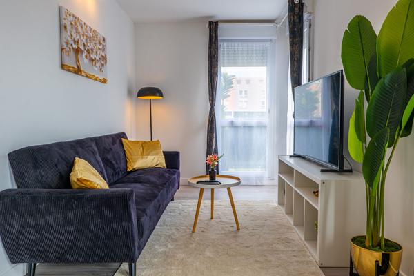 À louer : Chambre de 10,27 m² à Évry Courcouronnes - Réf. 17410