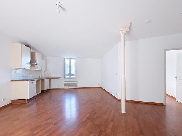 Appartement T3 avec terrasse centre ville d'Alénya