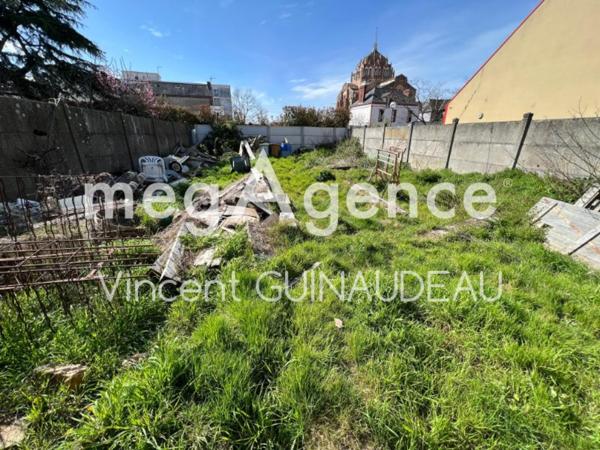 Terrain à CHOLET, 49300 - 2 pièces 170m²