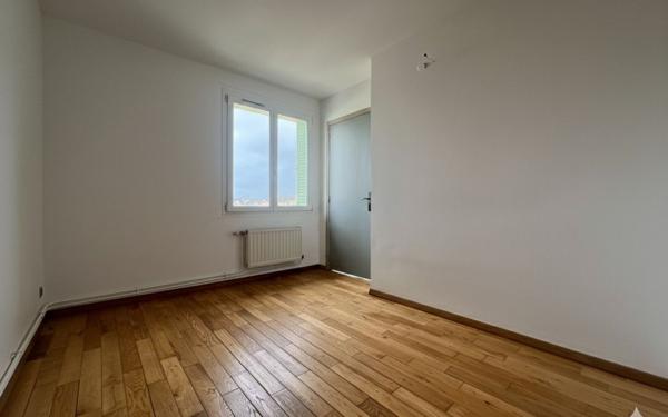 Appartement à vendre    4 pièces • 71 m2 Essey-lès-Nancy