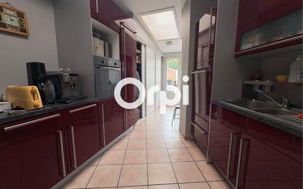 Maison à vendre    4 pièces • 128,31 m2 Lille