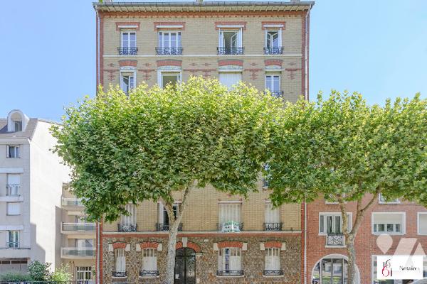 Appartement traversant 2 pièces bon état  42 m²