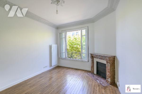 Appartement traversant 2 pièces bon état  42 m²