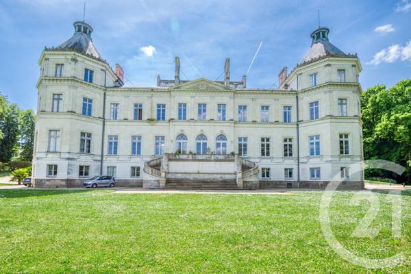 Appartement F6 à vendre  6 pièces - 145,17 m2 OREE D ANJOU - 49