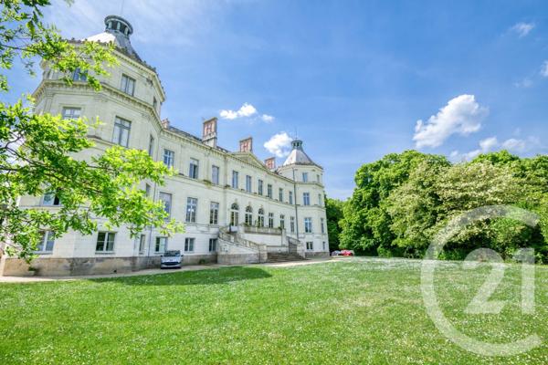 Appartement F6 à vendre  6 pièces - 145,17 m2 OREE D ANJOU - 49