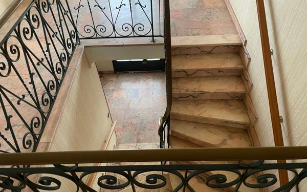 Maison à vendre    5 pièces • 170 m2 Saint-Jory