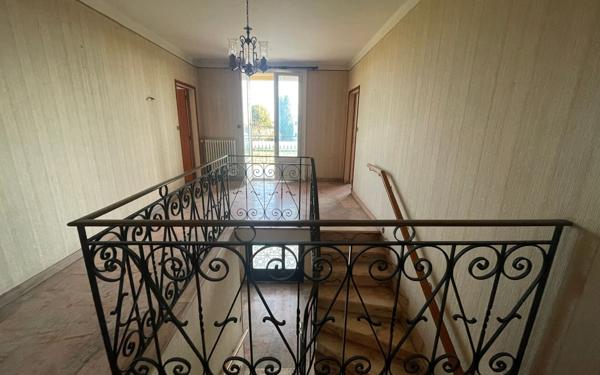 Maison à vendre    5 pièces • 170 m2 Saint-Jory