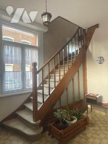 A VENDRE DANS LE NORD - A HOUPLINES (59) - MAISON INDIVIDUELLE avec GRAND JARDIN, ABRI DE JARDI...