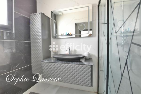 Maison 4 pièces - 130 m² Exclusivité efficity