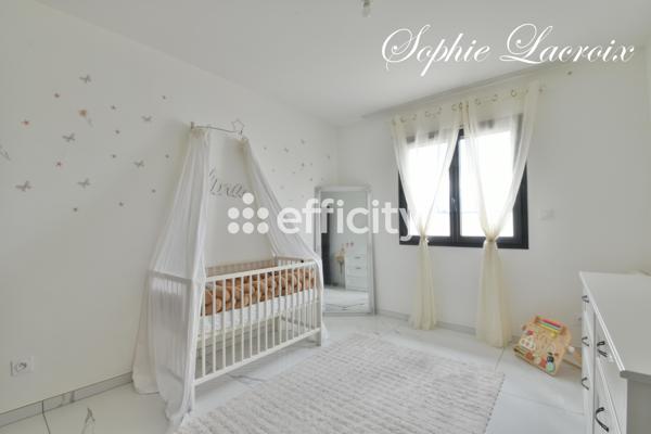 Maison 4 pièces - 130 m² Exclusivité efficity