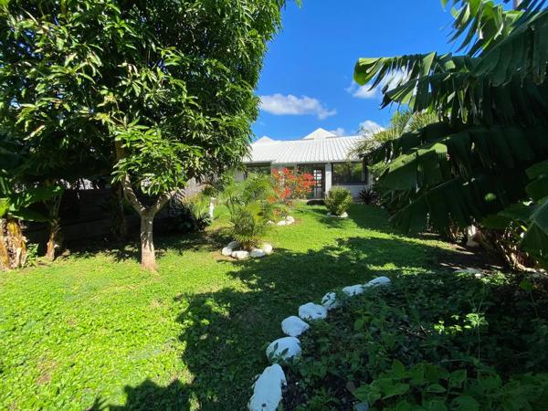 Maison à vendre 3 pièces 103m² Saint-Pierre (97410)