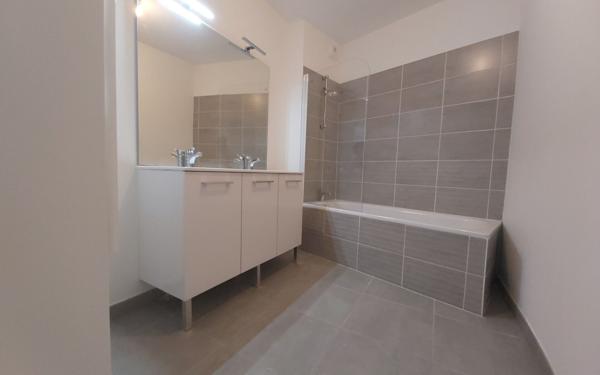 Appartement à louer    3 pièces •  Draguignan