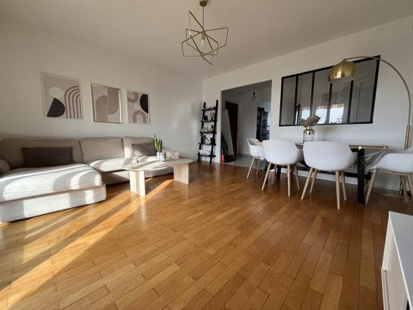 Appartement à vendre 197 000 € Saint-Priest 3 p 77 m² DPE D