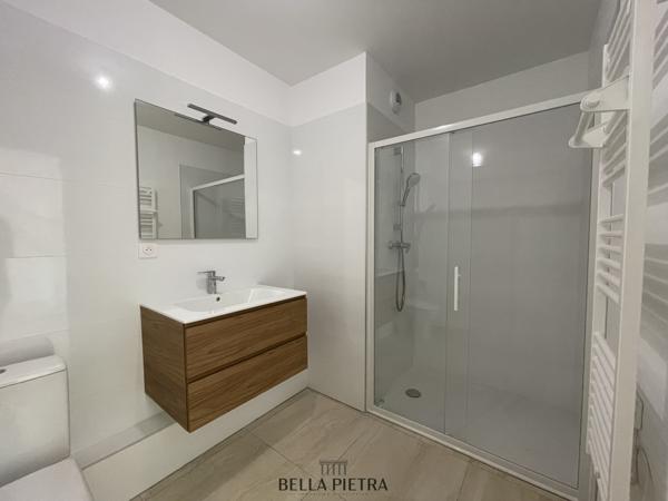 Castries (34160) Superbe appartement avec grande terrasse plein sud - Castries, proche Montpellier