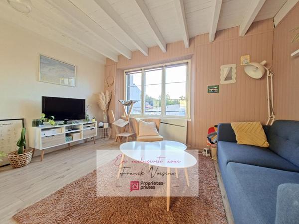 A VENDRE en Exclusivité aux Herbiers, Maison de centre-ville avec 2 chambres et 1 studio