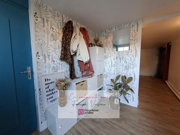 A VENDRE en Exclusivité aux Herbiers, Maison de centre-ville avec 2 chambres et 1 studio