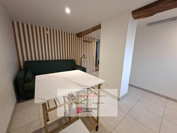 A VENDRE en Exclusivité aux Herbiers, Maison de centre-ville avec 2 chambres et 1 studio