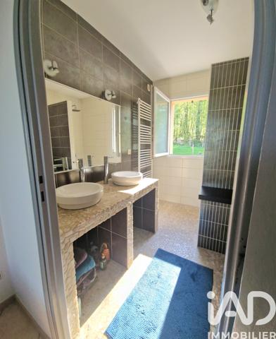 Maison à vendre 5 pièces 150 m² Ussac