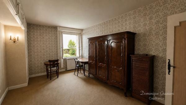 Appartement 152 M2 en rez de jardin, 4 chambres ,Centre bourg d'Aurec sur Loire .
