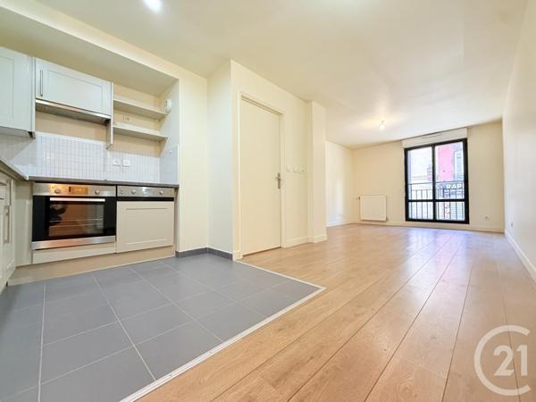 Appartement F2 à vendre  2 pièces - 56,80 m2 ST OUEN - 93