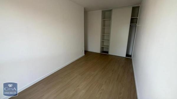 Appartement à louer 5 pièces 120.54m² Saint-Chamond (42400)