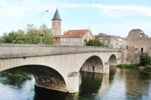 Maison à vendre 5 pièces (09)