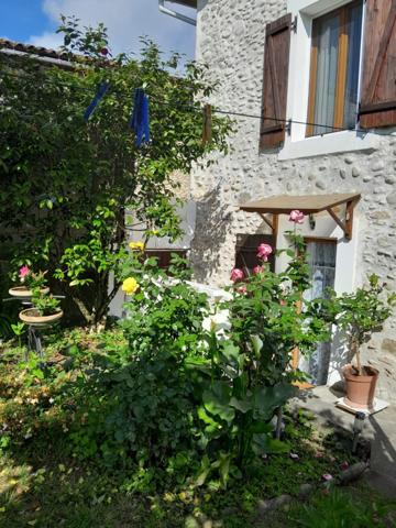 Maison à vendre 5 pièces (09)