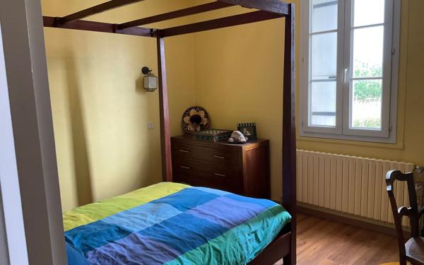 Maison à vendre    5 pièces •  Saintes
