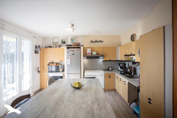 Maison à vendre |  Villeneuve |  8 pièces | 195 m²