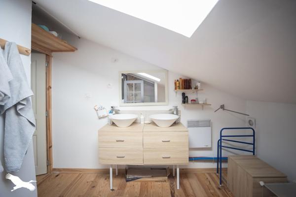 Maison à vendre |  Villeneuve |  8 pièces | 195 m²